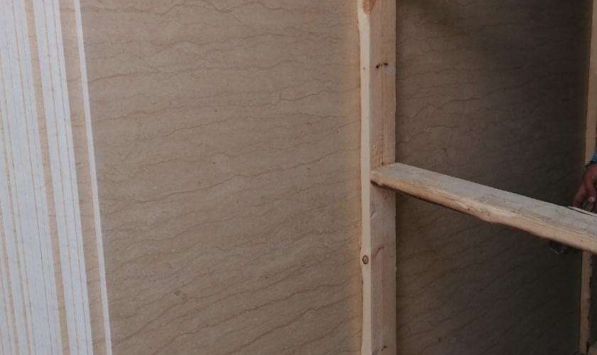 Silvia Menia - Travin Veins